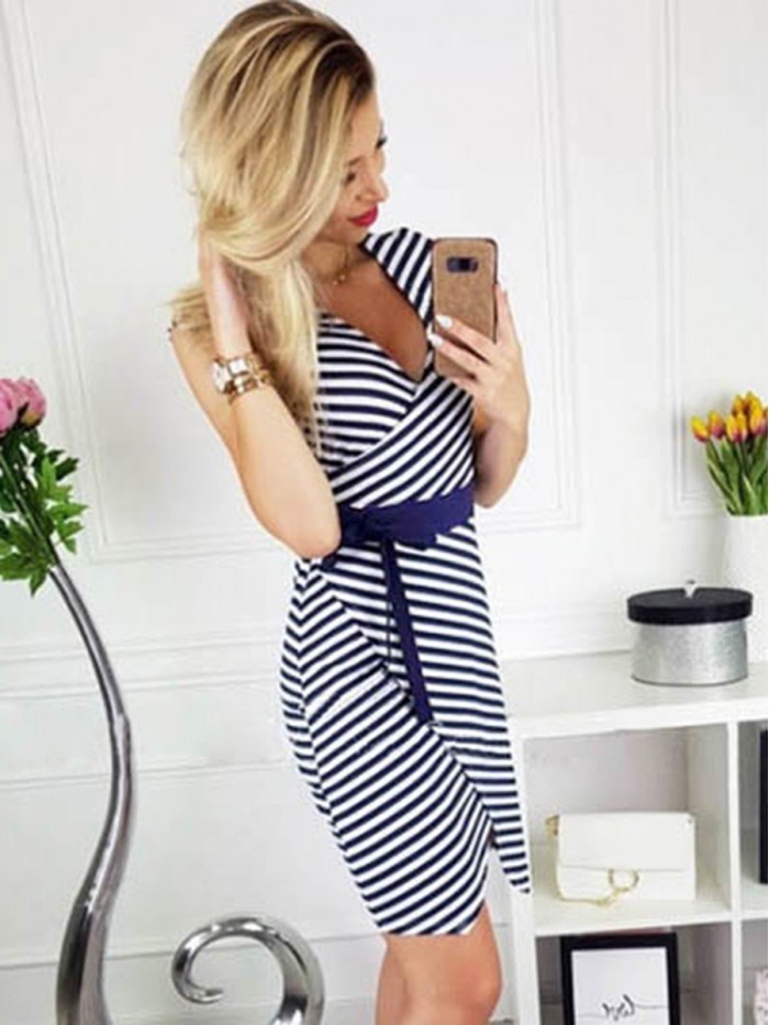 Summer Blue Stripe Standard-Waist Sleeveless Above Knee Dress