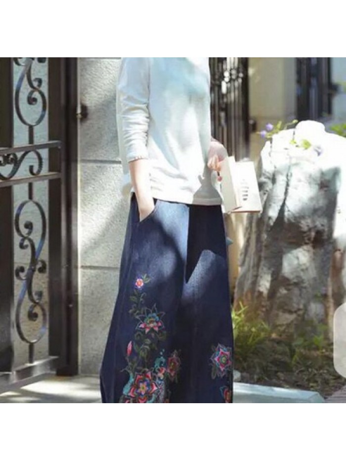 Casual Floral Embroidery Loose Denim Skirt